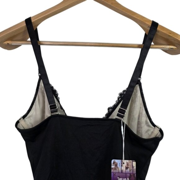 Heyshape V-Neck Half Laced Bodysuit BNWT - Picture 2 of 4